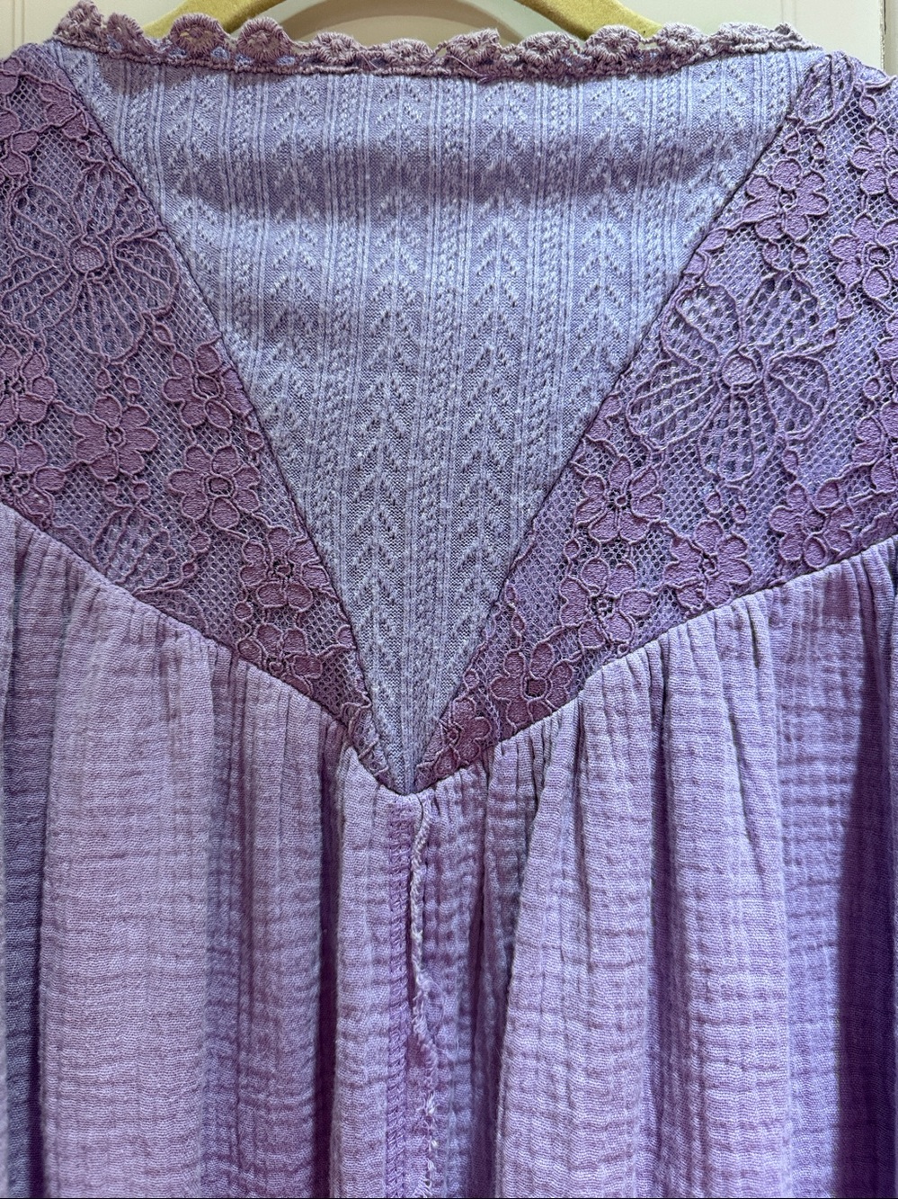 POL Lavender Sleeveless Tunic with Pearl & Lace Embellishments-NWT-Size S - Picture 11 of 11